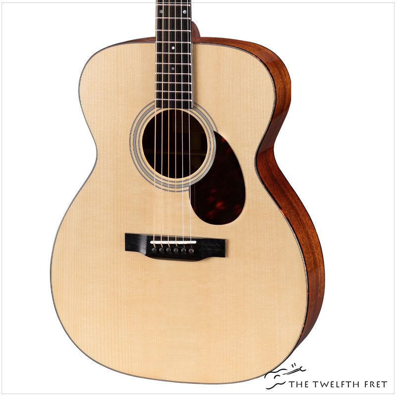 Eastman E10OM (NATURAL) - The Twelfth Fret